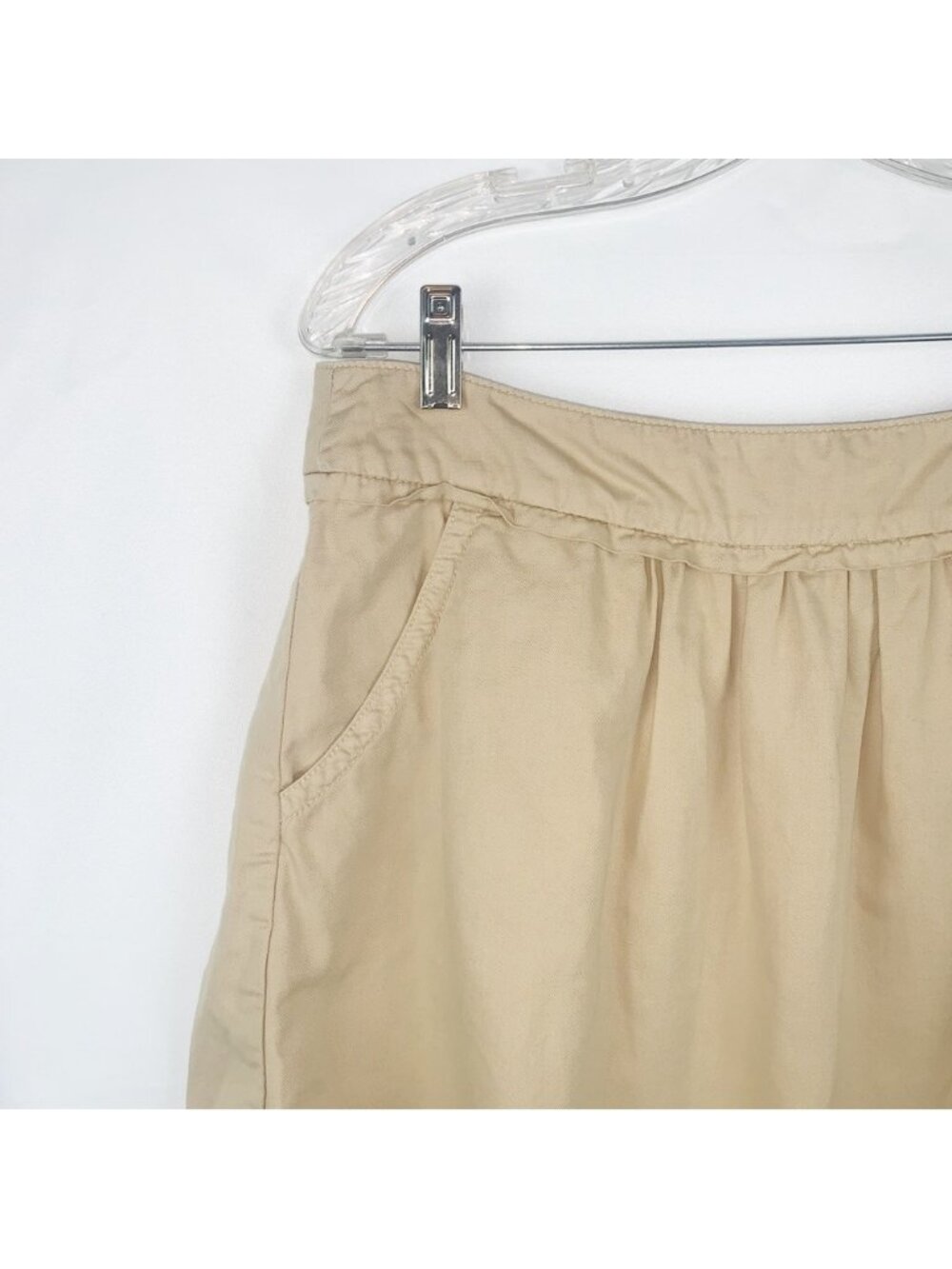 Short Skirt - Picture 2 of 4